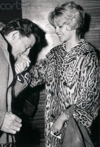 1958-04-premiere_Amants_de_Montparnasse-avec_gerard_philippe-010-1