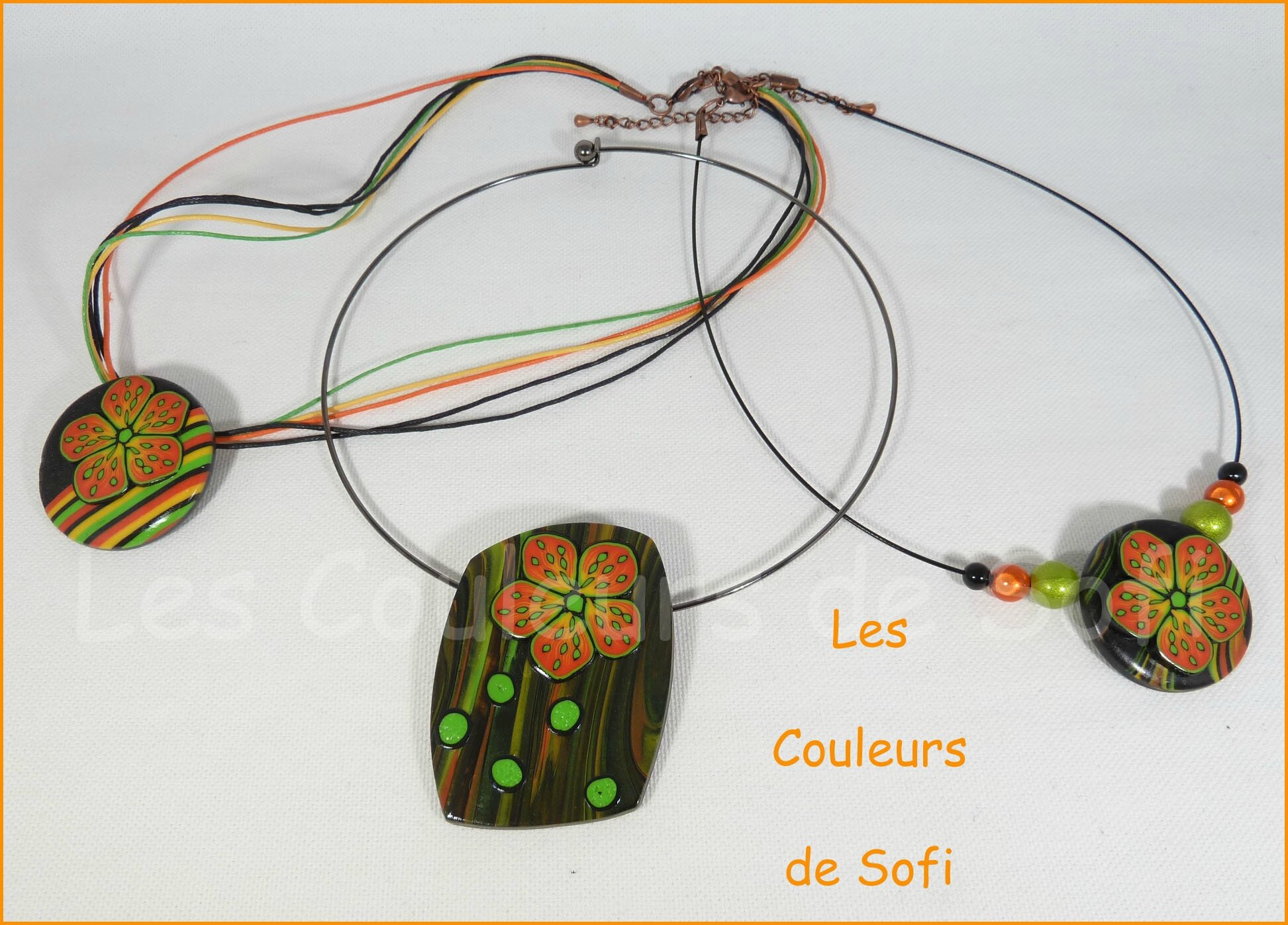 Pendentifs fleuris