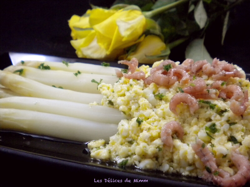 Asperges à la flamande aux crevettes grises 2