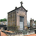 <b>cimetière</b> de <b>Pionsat</b> (Puy-de-Dôme)
