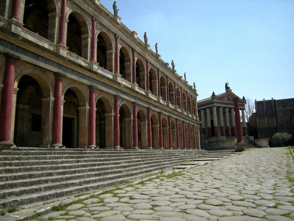 Cinecitta Forum 3