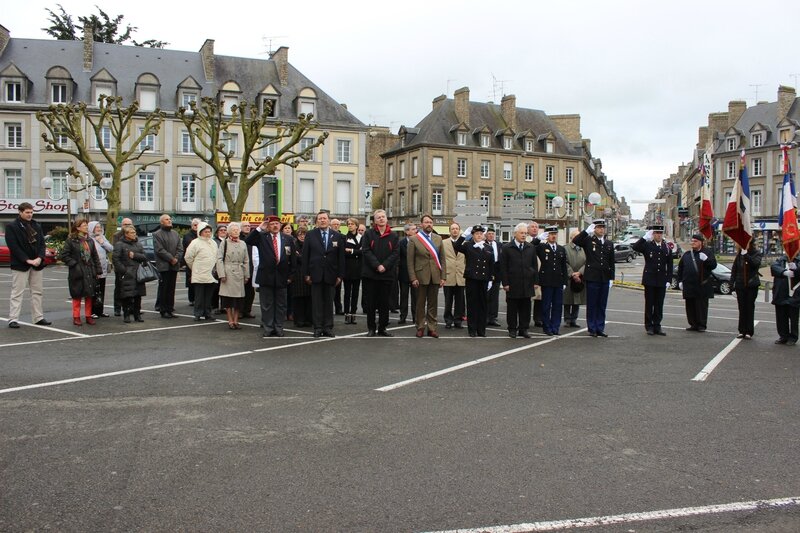 journée de souvenir des victimes de la déportation Avranches 2014 place Littré