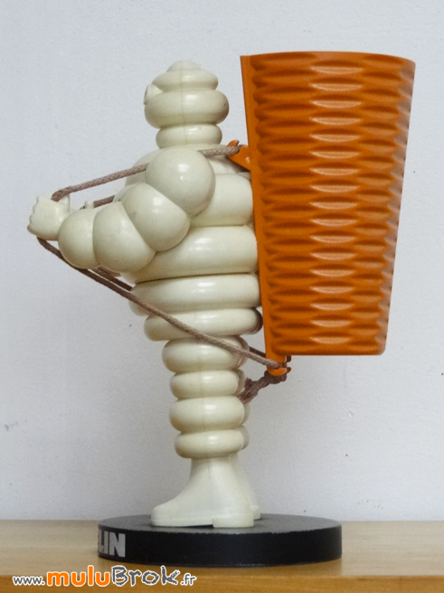 MICHELIN-VENDANGEUR-Bibendum-6-muluBrok-Vintage