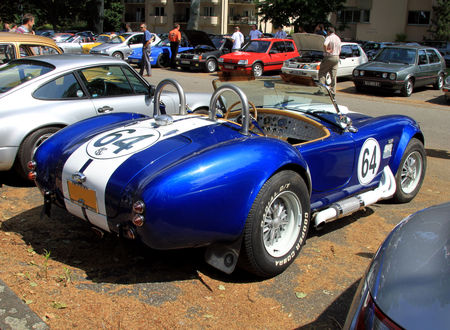 Ac_cobra_427_replique__Retrorencard_juin_2010__02