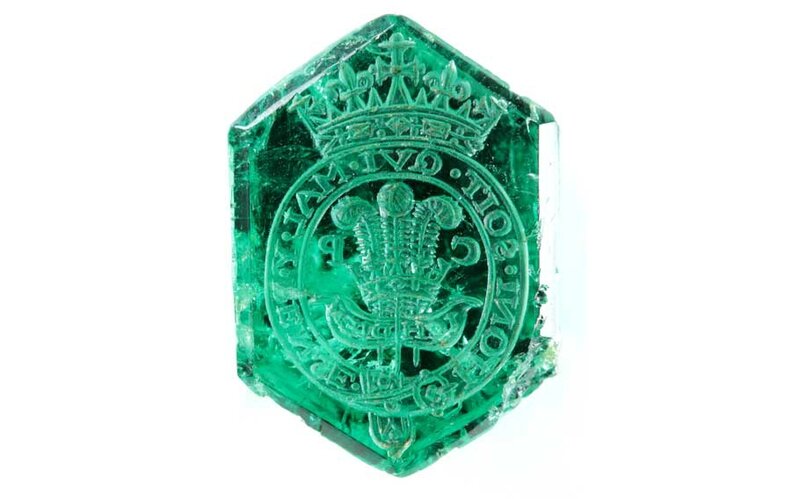 Emerald-seal