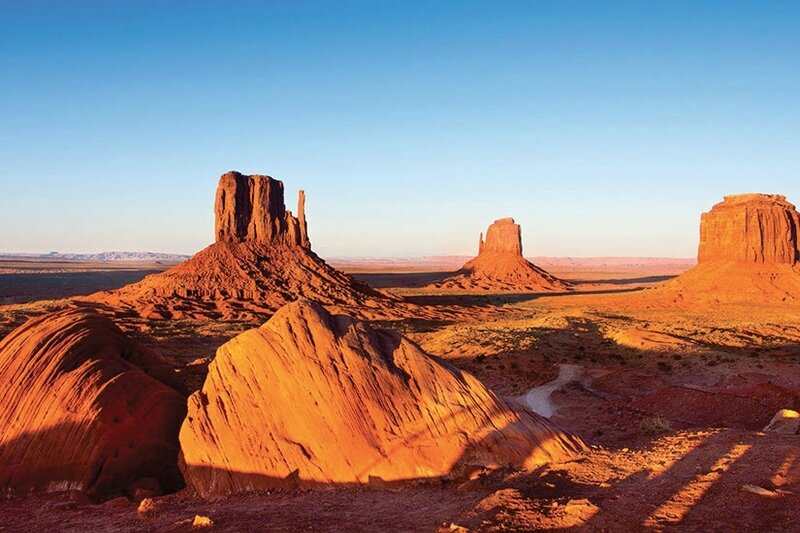(Image)-image-Etats-Unis-Arizona-Monument-Valley-200-fo_46323909-09032017