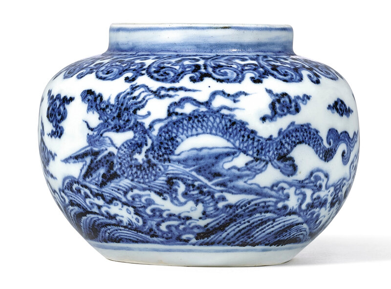 An Exceptional and Extremely Rare Blue and White 'Winged Dragon' Jarlet, Ming Dynasty, Yongle–Early Xuande Period