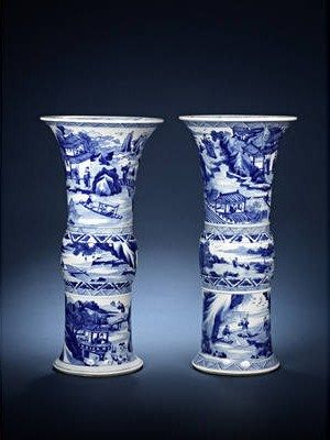Two_blue_and_white_flaring_vases__gu