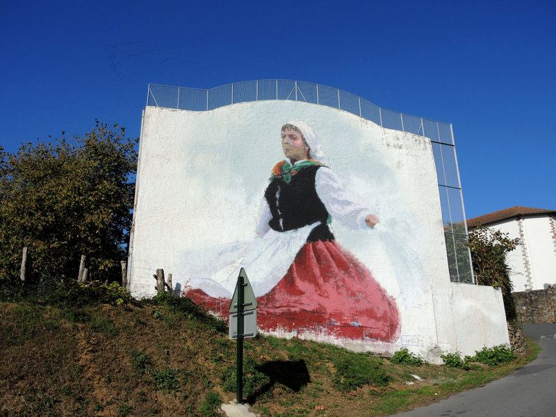 Isturits, festival Points de vue, fresque de John Wentz (64)