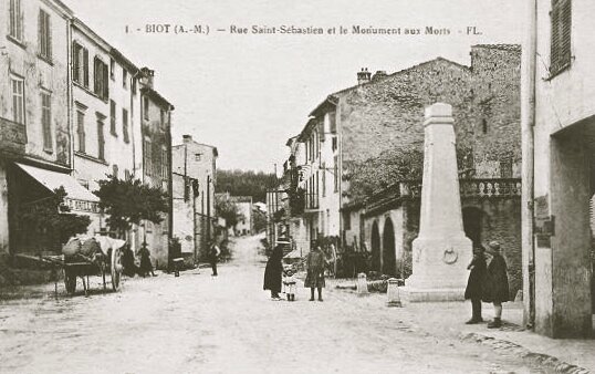 Biot (1)