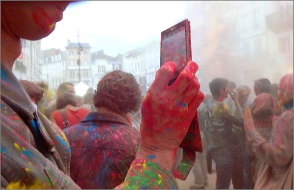 Ville fete couleurs 5 120913 portable
