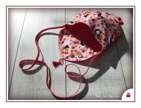 PH2013_03_06-315-mary-du-pole-nord-sac-fillette-petite-fille-nenette-biais-rose-fuchsia-rond-pois-blanc-coton-poupee-chinoise-japonaise-kokeshi-fleur