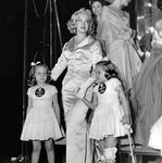 1958_01_28_WaldorfAstoria_CharityMarchOfDimes_01_011