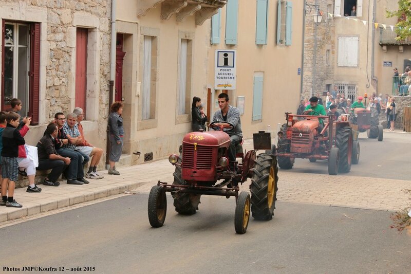 01 - Photos JMP©Koufra 12 - Rando tracteurs Cornus - 2015 - blog - 00170