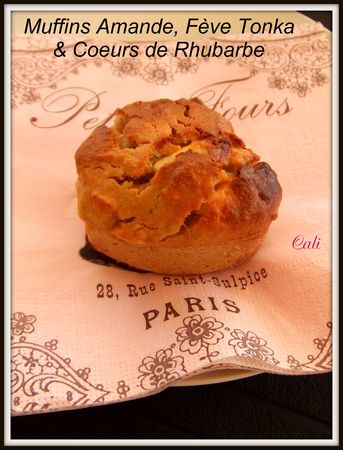 Muffins_Amande__F_ve_Tonka___Coeurs_de_Rhubarbe___010