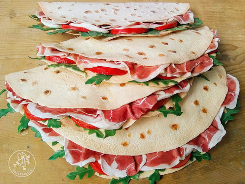 Piadina factice