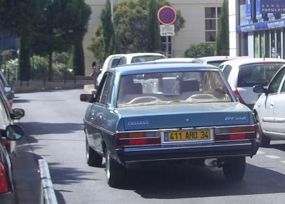 Peugeot604GRD