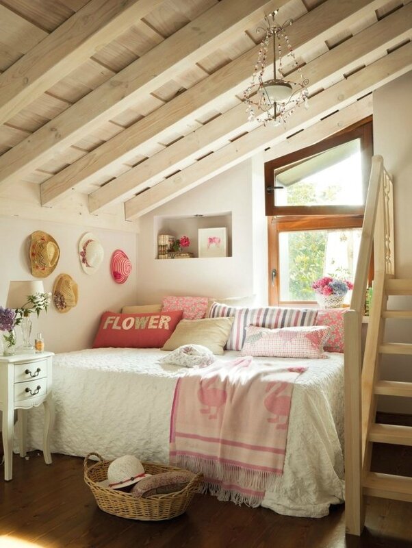 décoration-chambre-romantique-sous-combles