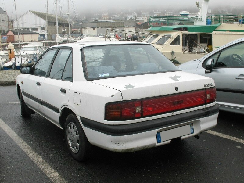Mazda323BGar1