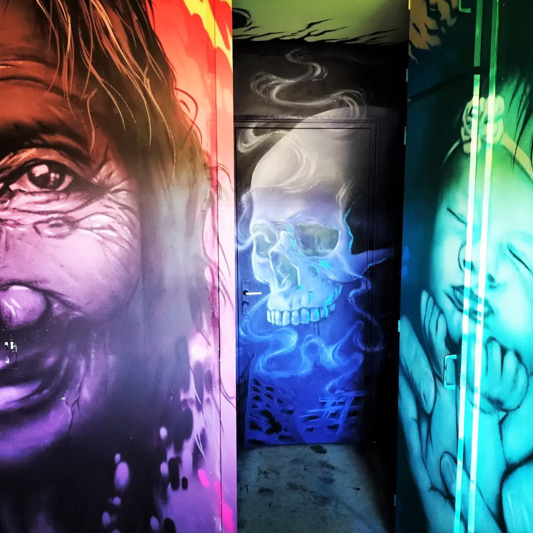 Street art city, hôtel 128, chambre 18, insta (03)