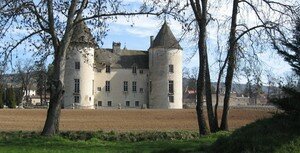 chateau_de_savigny_les_beaune