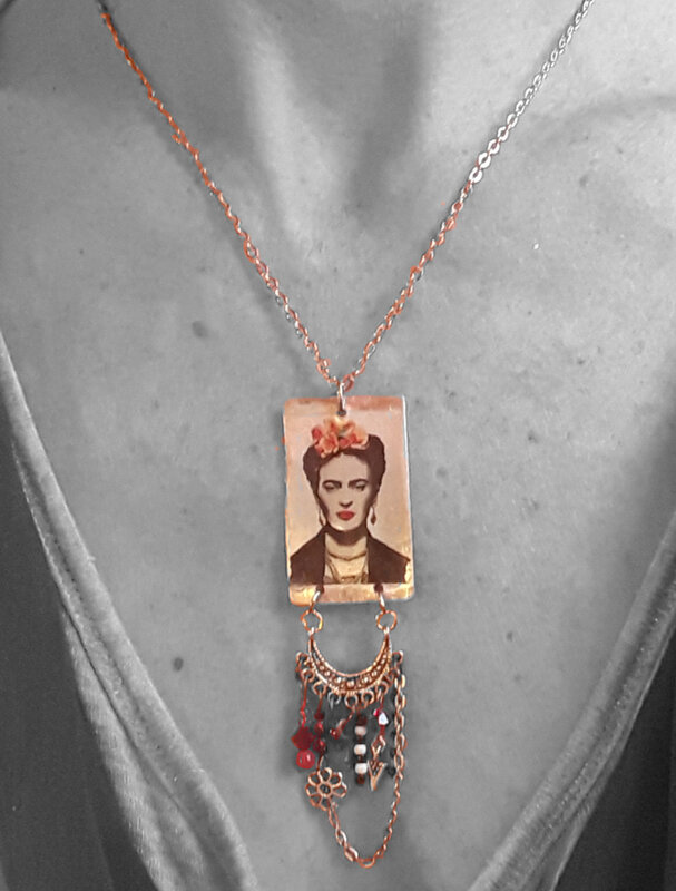 Collier pendentif Frida