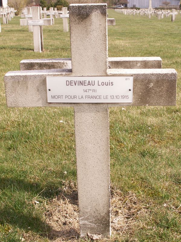 DEVINEAU Louis