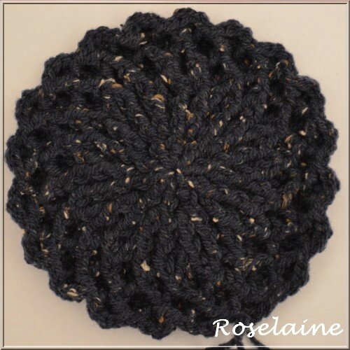 Roselaine 124 Bonnet crochet aran
