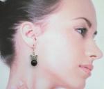 Boucles d'Oreilles Papillon Mina Perle Jade Noir 12 mm Argent du Tibet