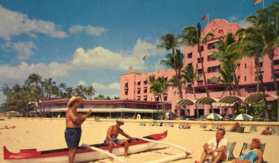 1954-01-30-Hawaii-Honolulu-The_Royal_Hawaiian_Hotel-view-1