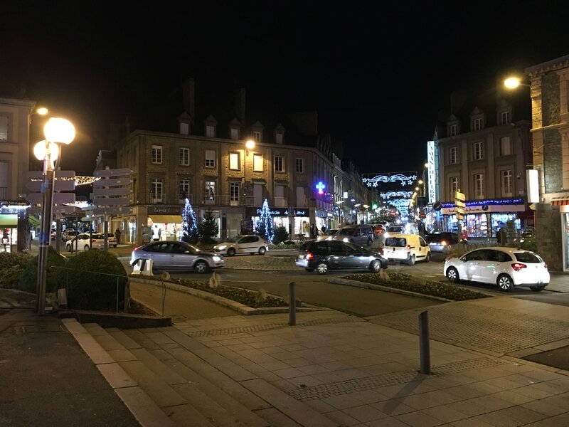 Avranches Noël illumination rue de la Constitution place Littré 2016
