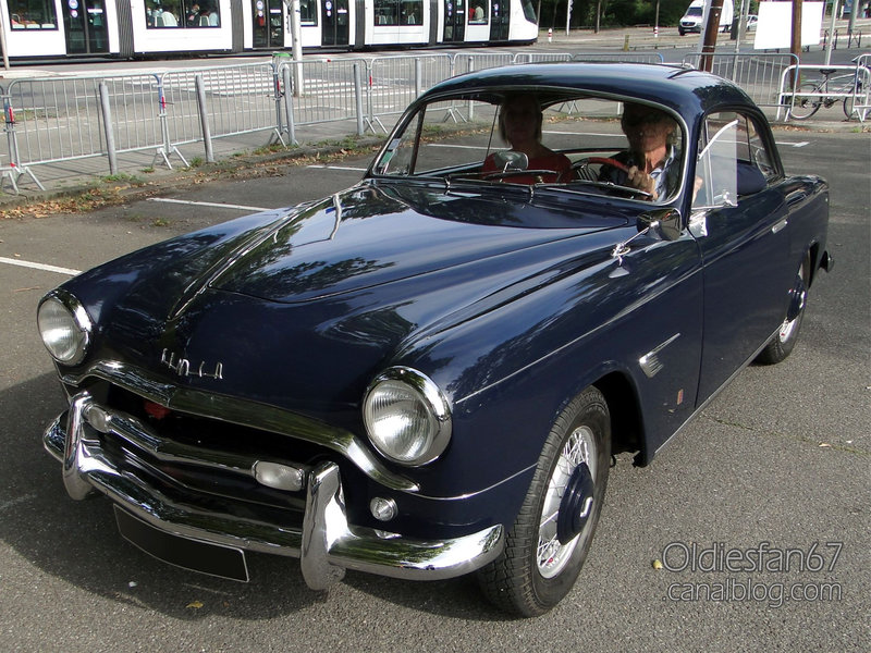 Simca 9 sport coupe 1952-1954-01