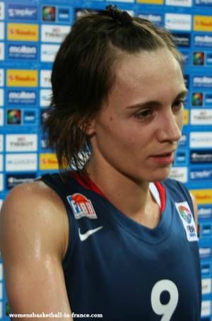 celineDumerc-EuroBasketWomen-2009