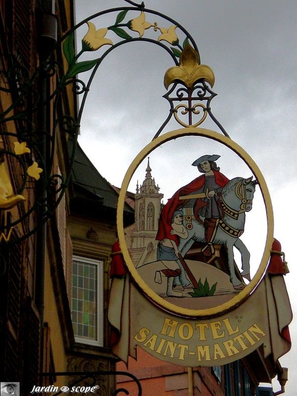 Enseigne caractéristique de l'Alsace