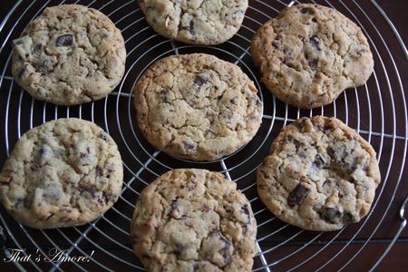 Cookies aux cacahuètes, au chocolat et à la cannelle – Cookies alle arachidi, al cioccolato e alla cannella