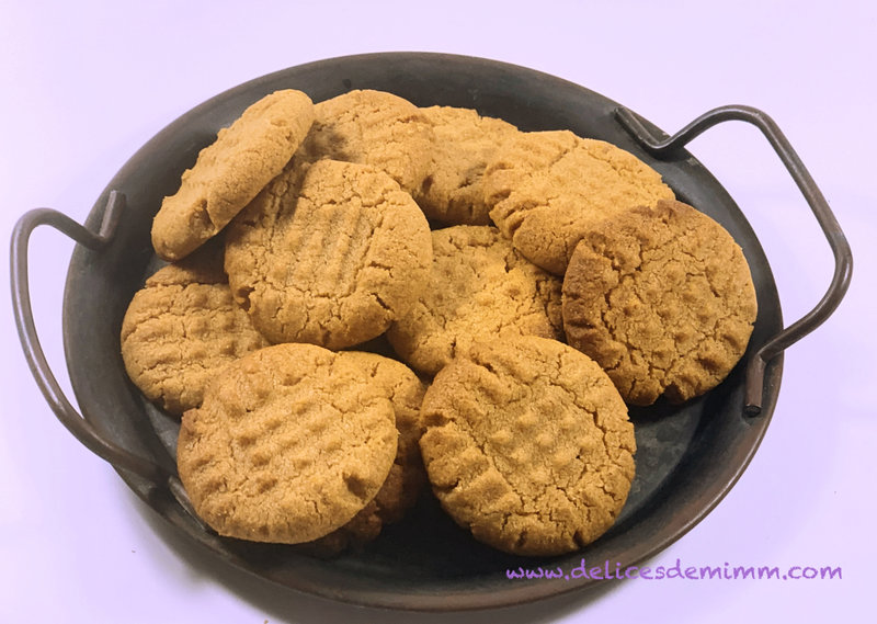 Cookies au beurre de cacahuètes en 3 ingrédients seulement 3
