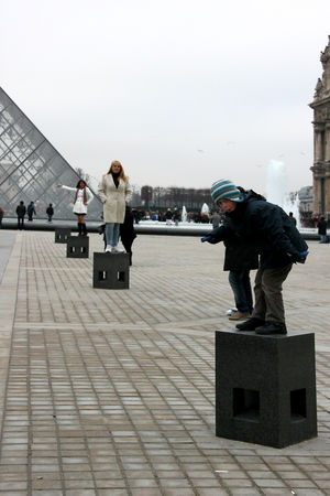 Touriste_Louvre_6461