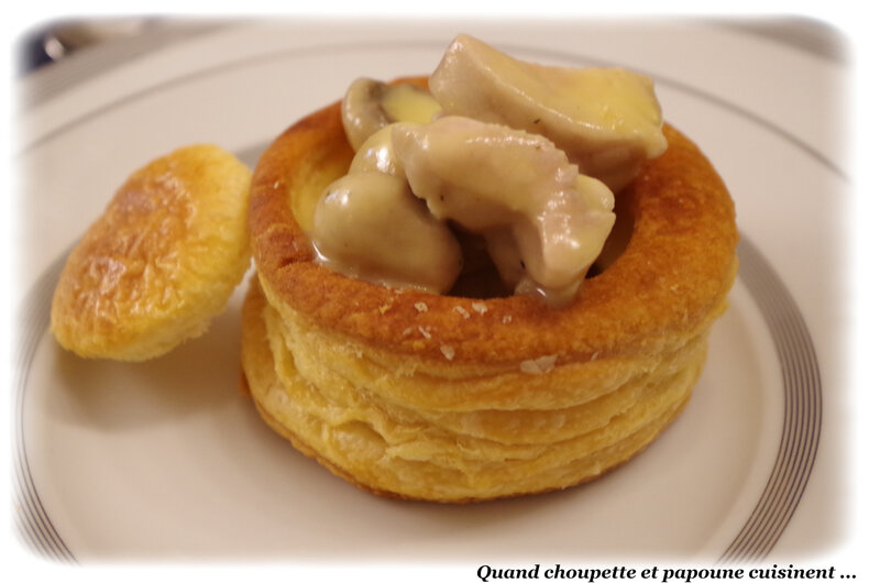 bouchées à la reine, ris de veau, petites quenelles de volailles et aiguillettes de poulet-7256