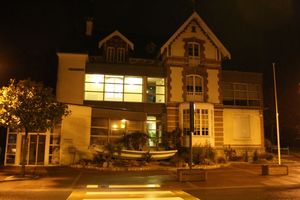mairie Donville-les-Bains