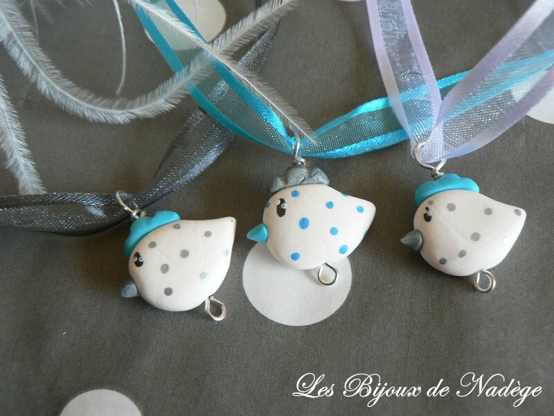 Grigri ruban poule turquoise argent