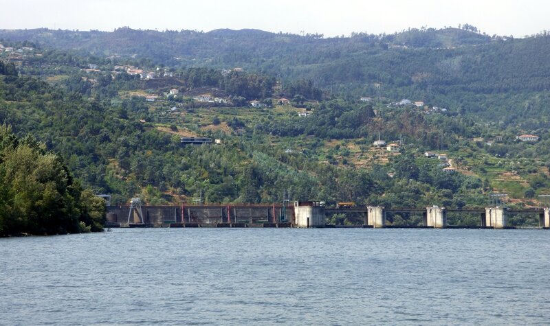 Croisière dans la région viticole du Haut-Douro - Barrage de Carrapatelo