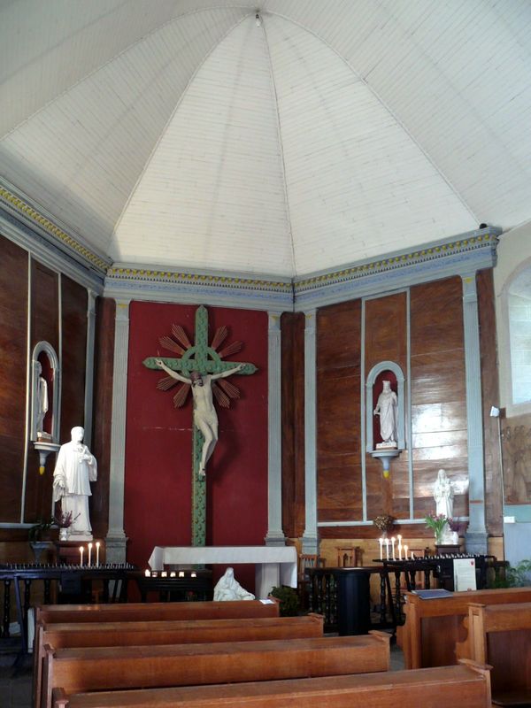 Pontchâteau, Calvaire de la Madeleine, intérieur de la Chapelle du Calvaire
