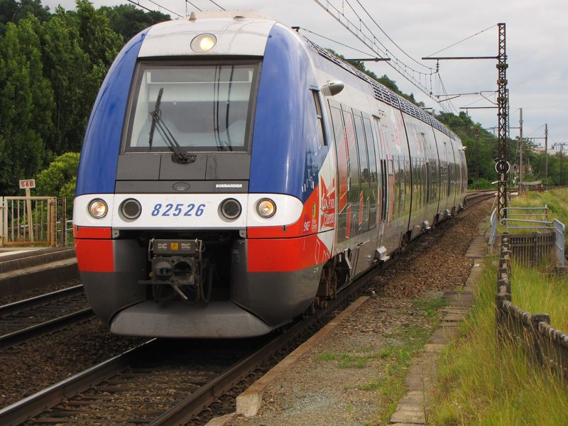 AGC B 82 500 'Bibi' Poitou-Charentes, Cenon