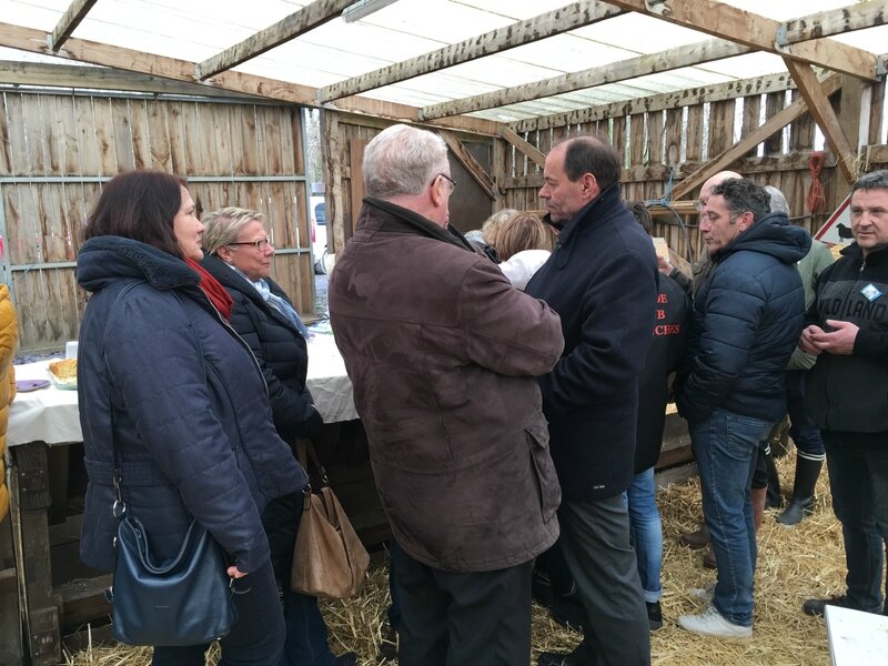Guenhael Huet-Catherine Brunaud-Rhyn-Andre Bazin-polemique-inhure-diffamation-bergerie-prés salés-baie-Mont Saint Michel-Genets-2018