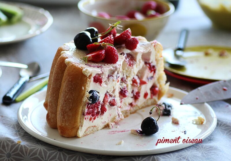charlotte fruits rouges