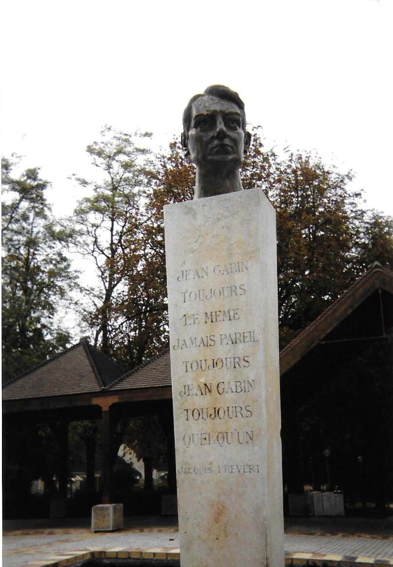 Mériel, Statue de Jean Gabin (95)