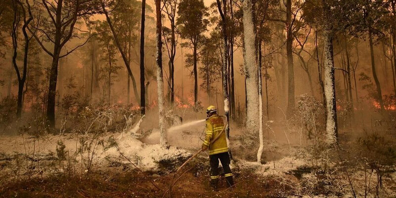 le pays dans le feu