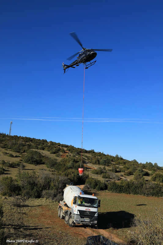 Photos JMP©Koufra 12 - La Couvertoirade - Hélicoptère - 26022019 - 0125