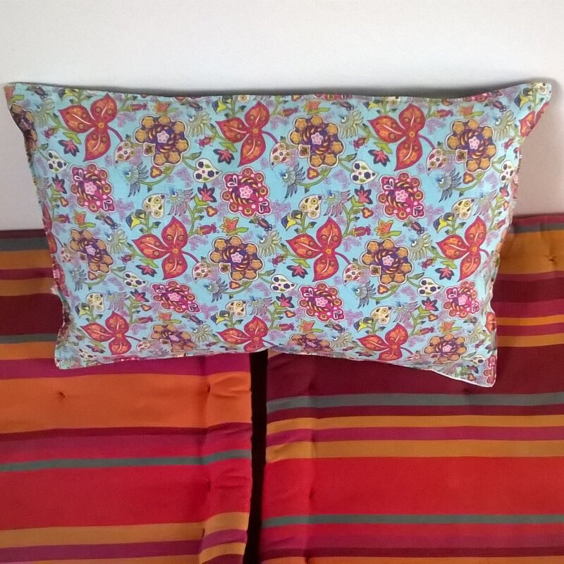 coussin-tissu-bibop-et-lula