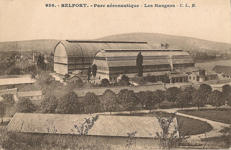 Belfort CPA 1 Belfort Parc aéronautique Hangars